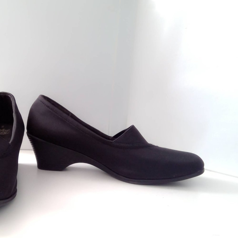 Faded Glory Size 9 Women's Black Shoes!